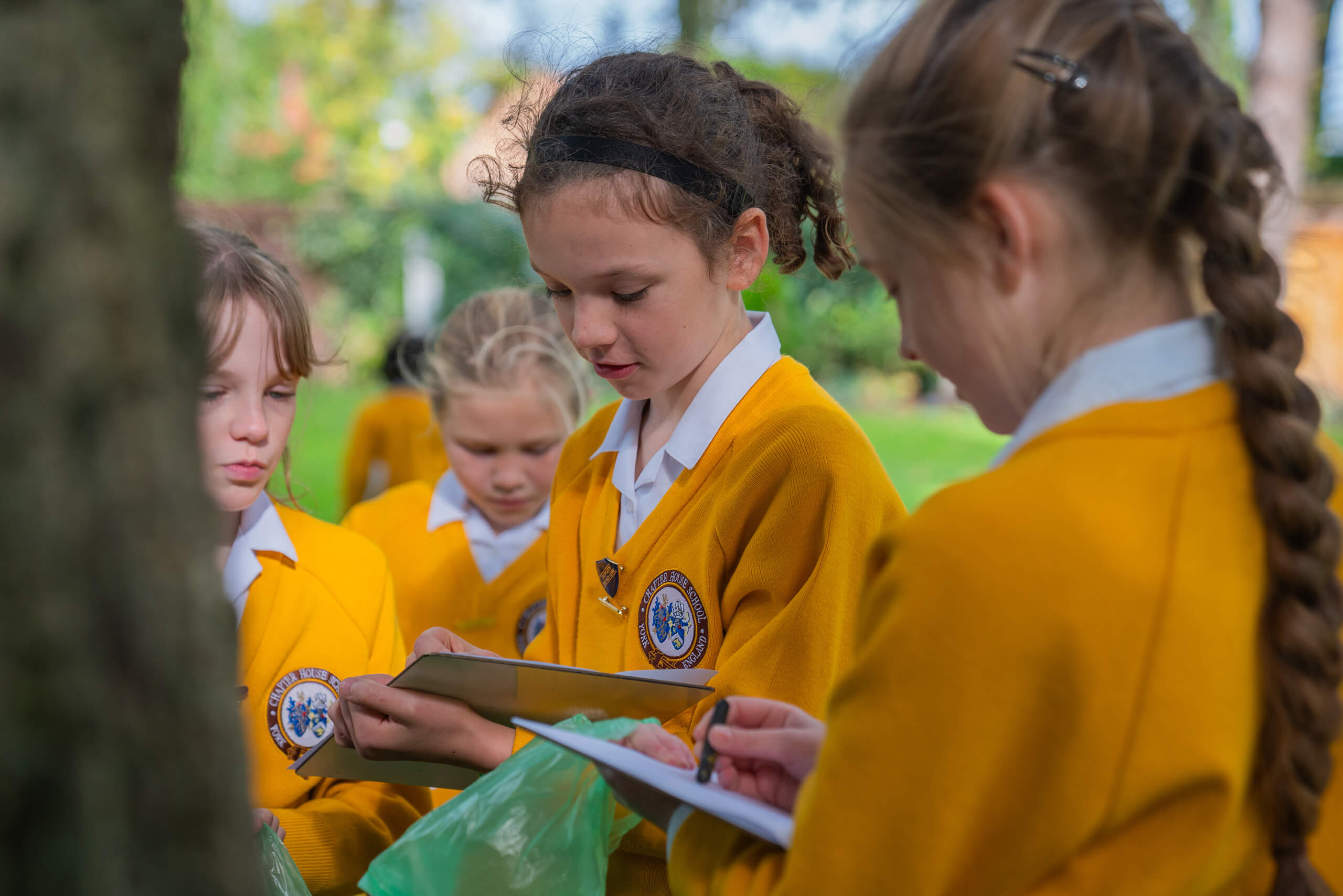 Chapter House students at the co-educational private school learning art outdoors.