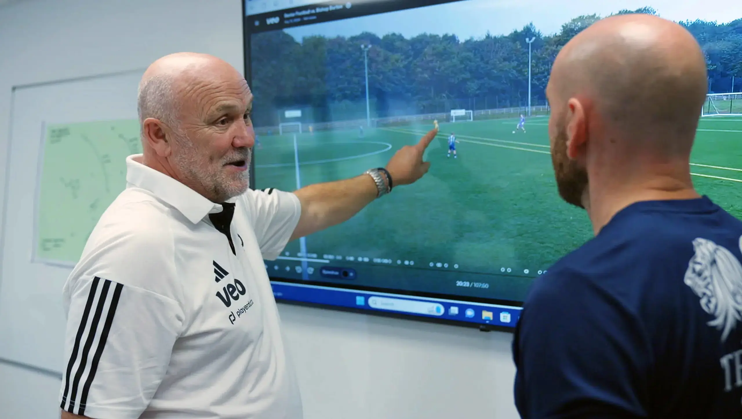 Mike Phelan teaching a lesson on tactics.